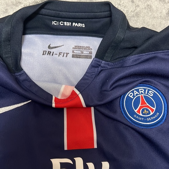 100% authentic 2015 PSG Jersey XL in BOYS !! - Picture 2 of 7